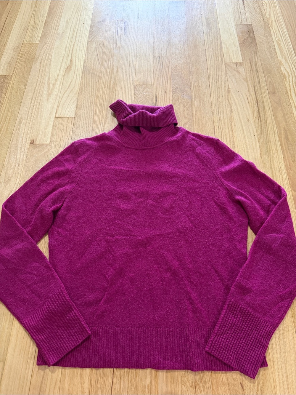 Banana Republic Cashmere Turtleneck Sz M